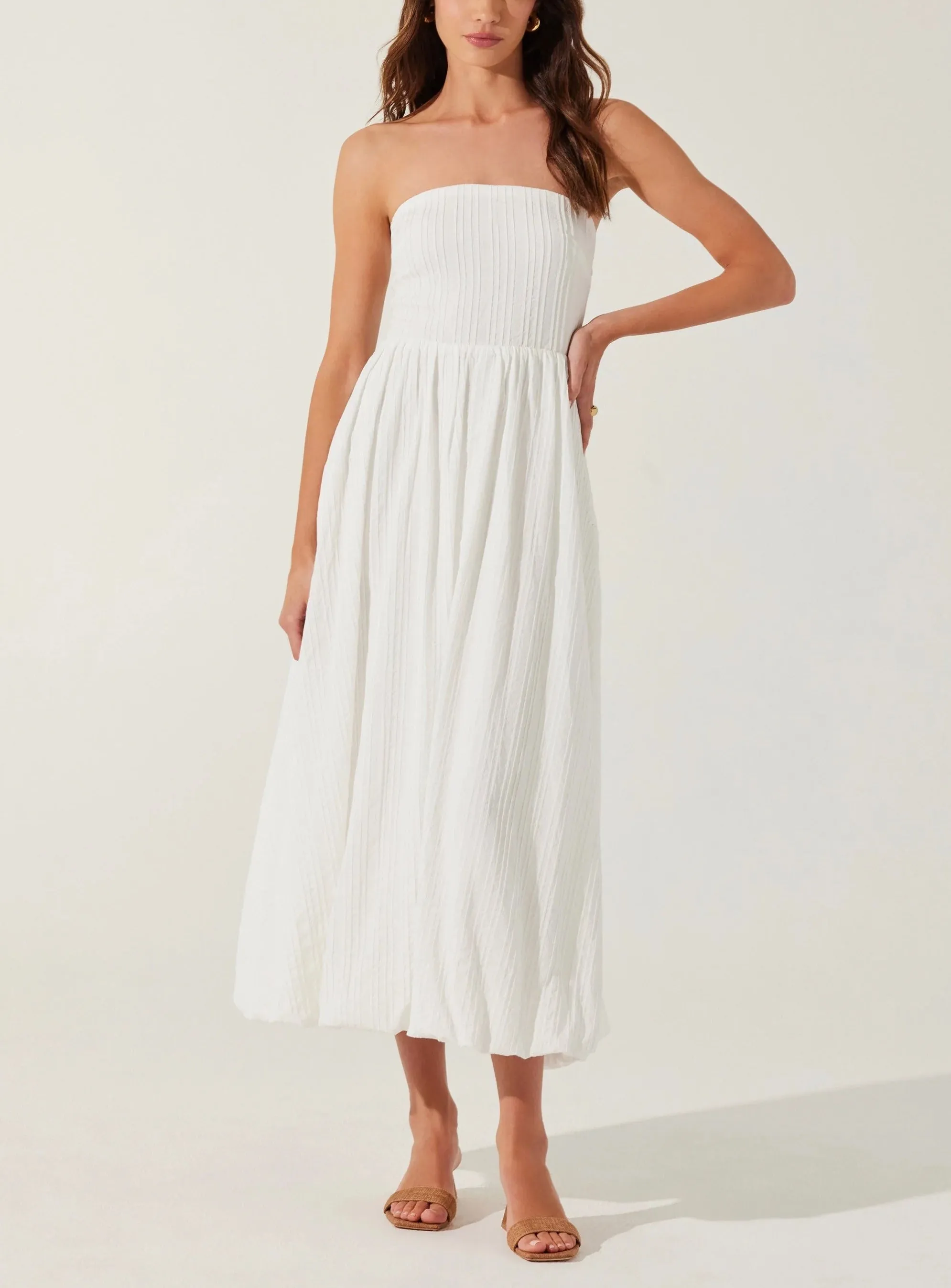 ASTR Strapless Linen Dress