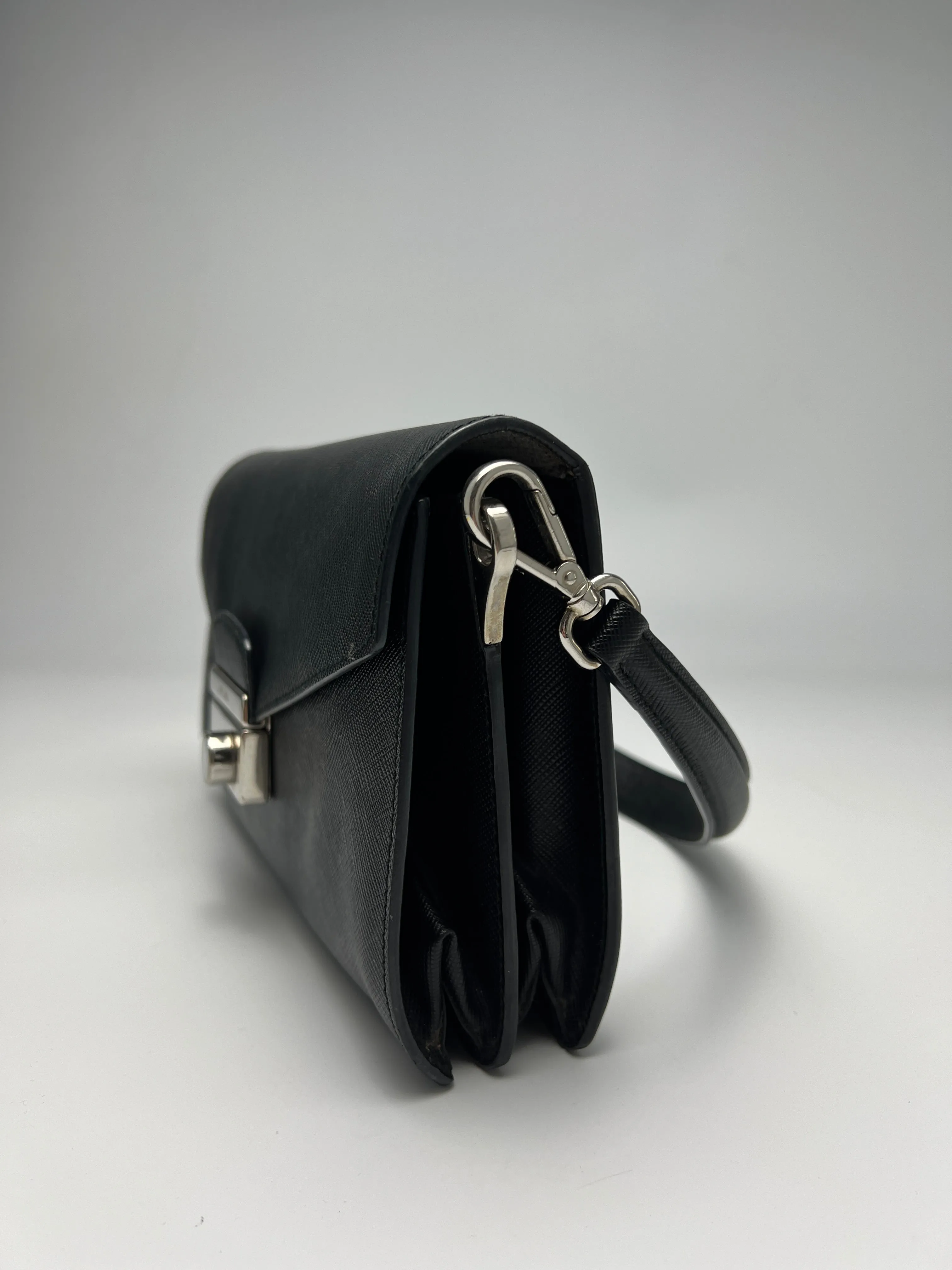 BN0924 Nero Saffiano Lux Leather Crossbody Bag