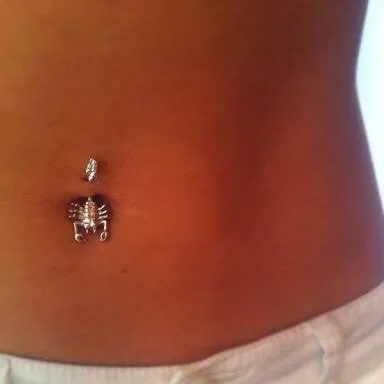 Desert Scorpion Split Belly Ring