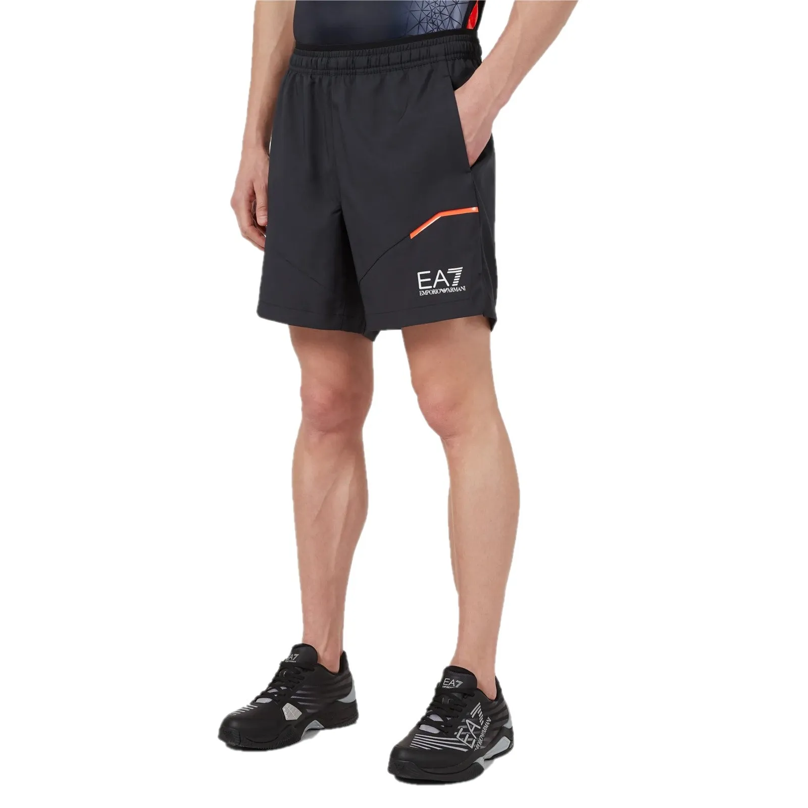 EA7 Shorts in VENTUS7 tech fabric