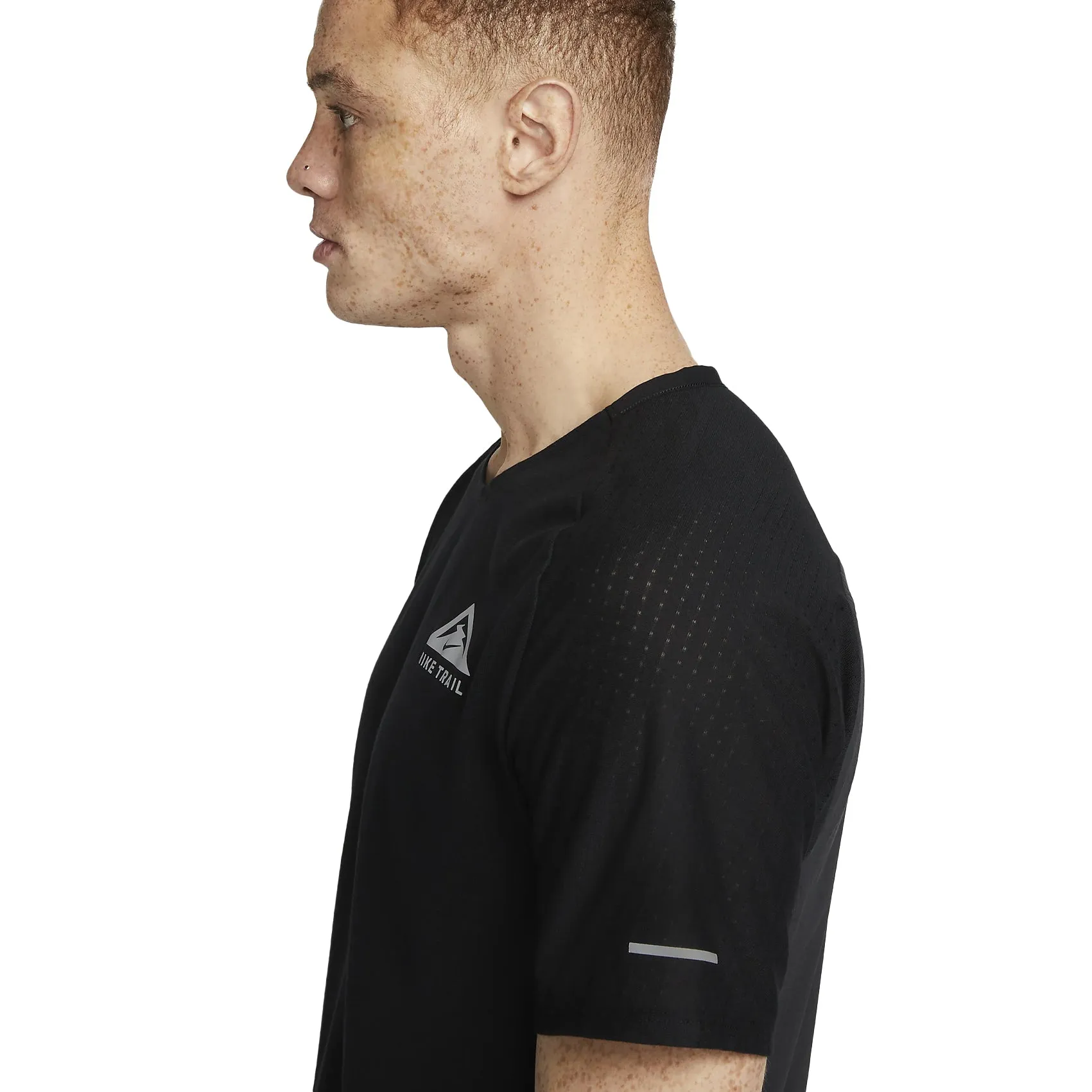 Mens Nike Dri-Fit Trail Solar Chase Tee