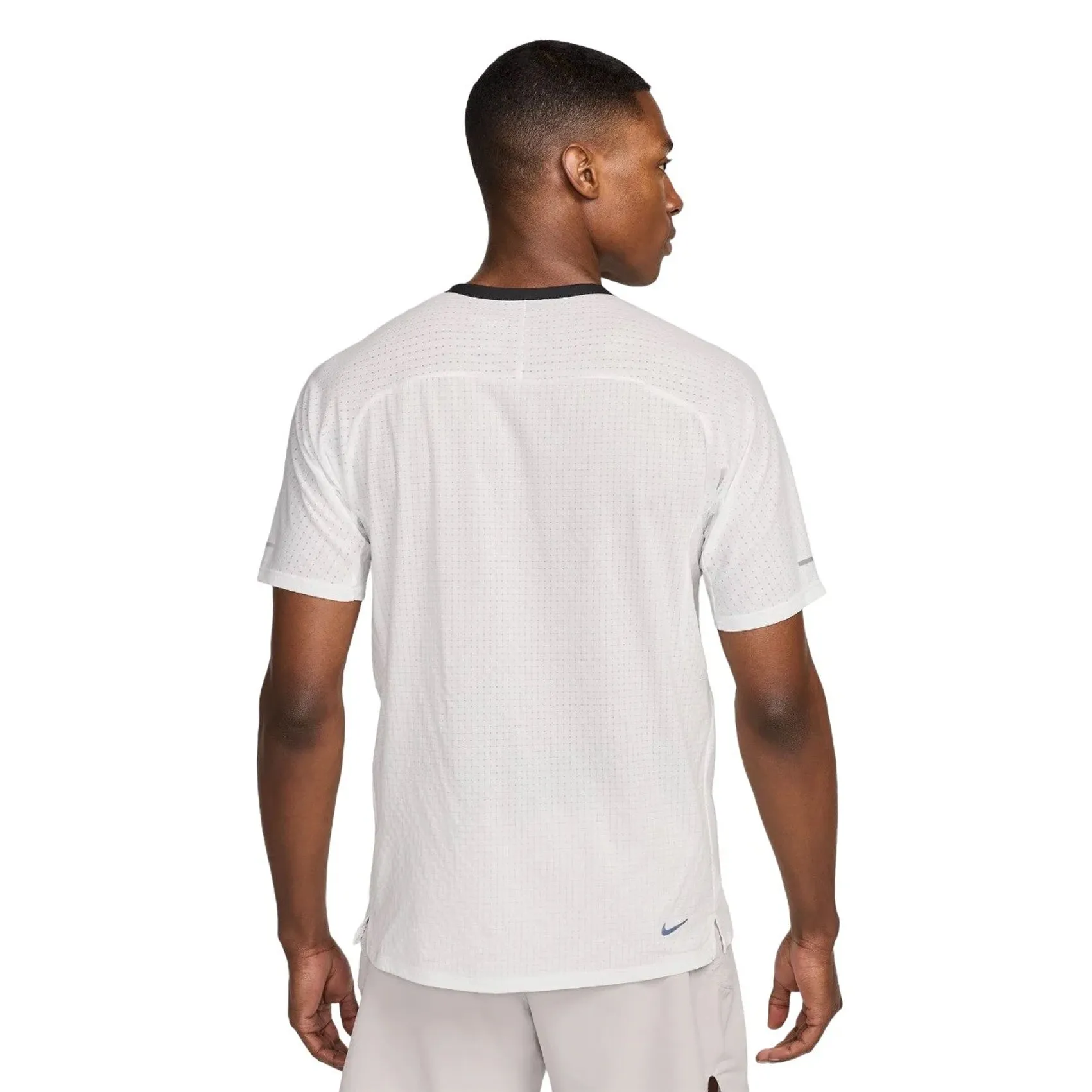 Mens Nike Dri-Fit Trail Solar Chase Tee