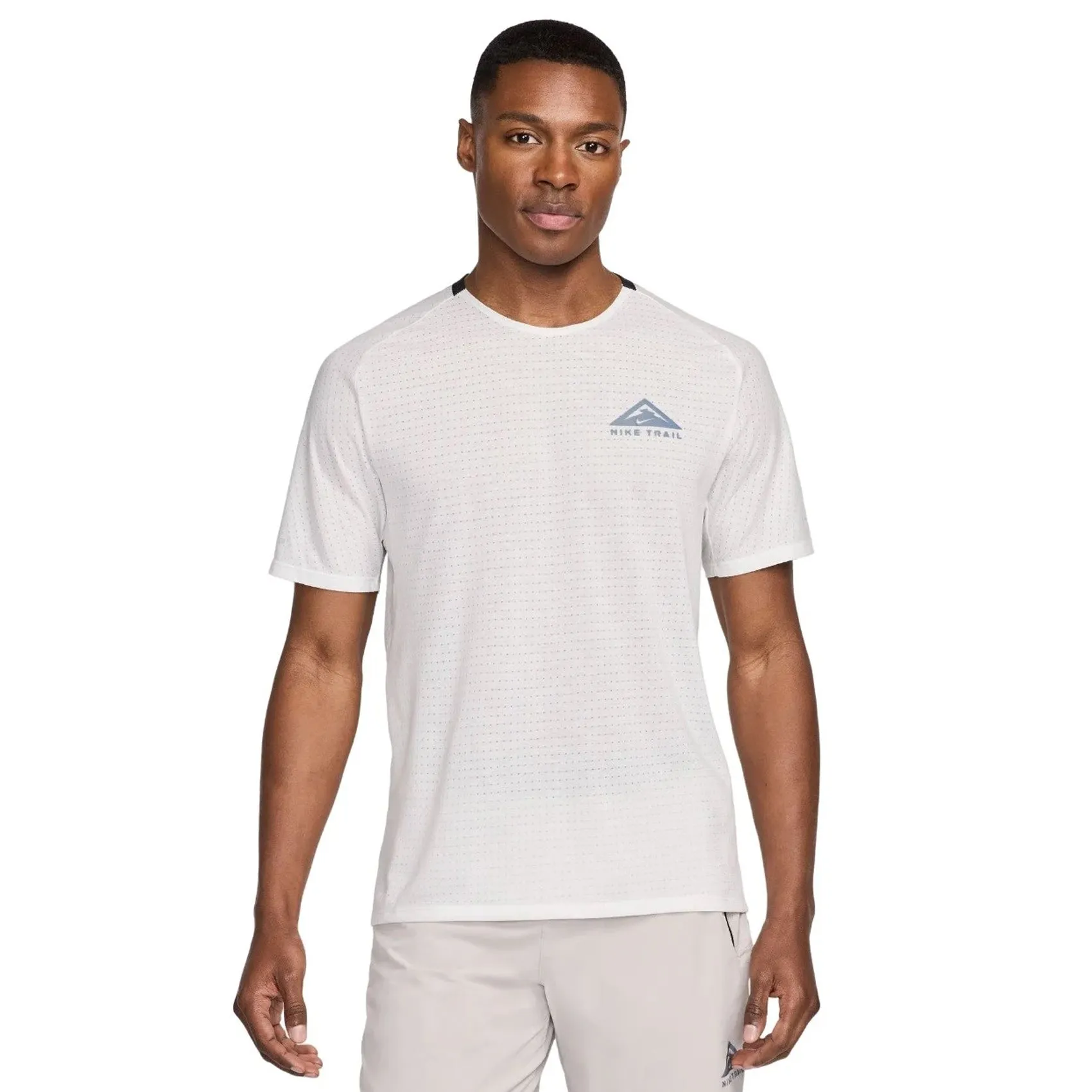 Mens Nike Dri-Fit Trail Solar Chase Tee