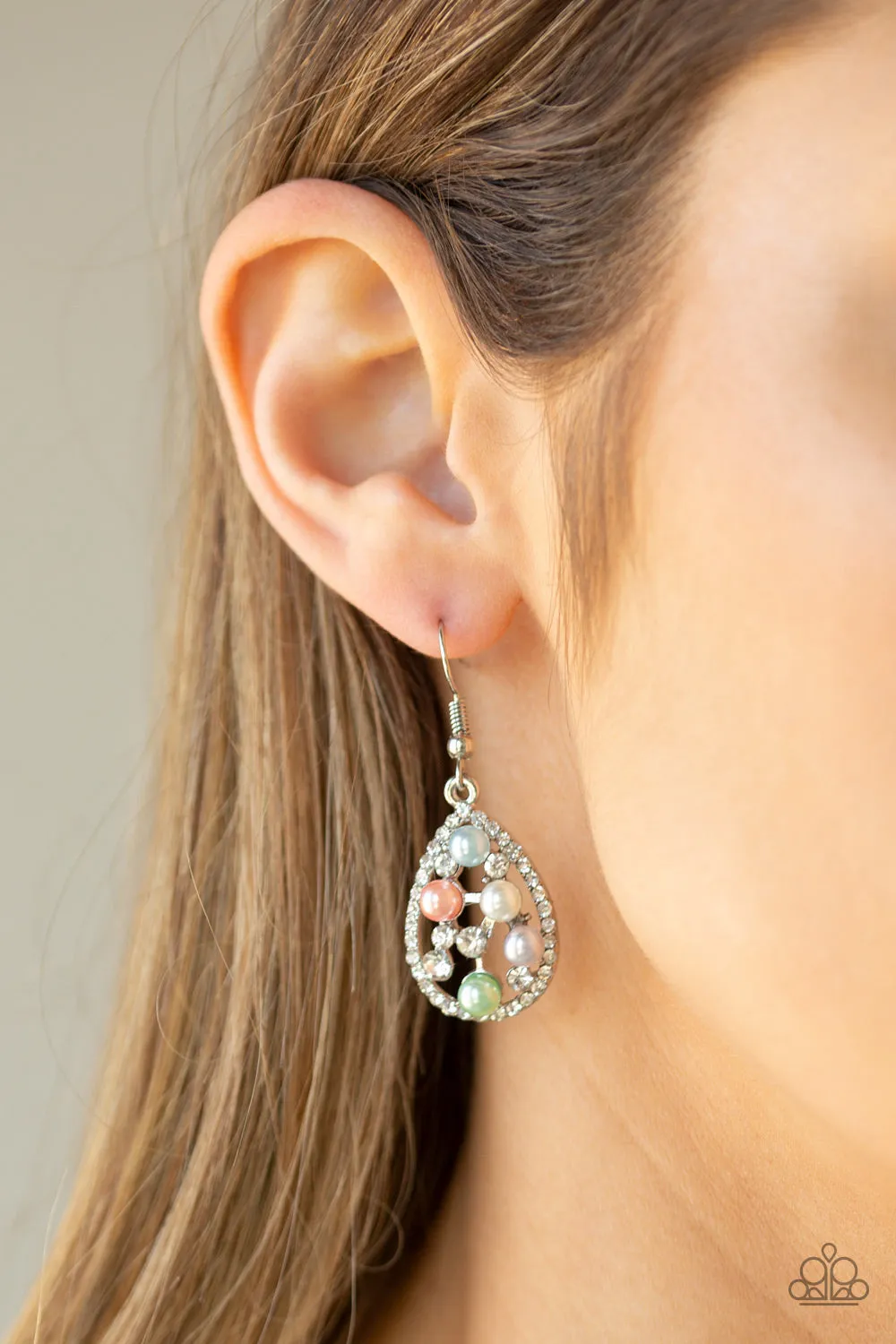 Paparazzi Fabulously Wealthy - Multi Earrings